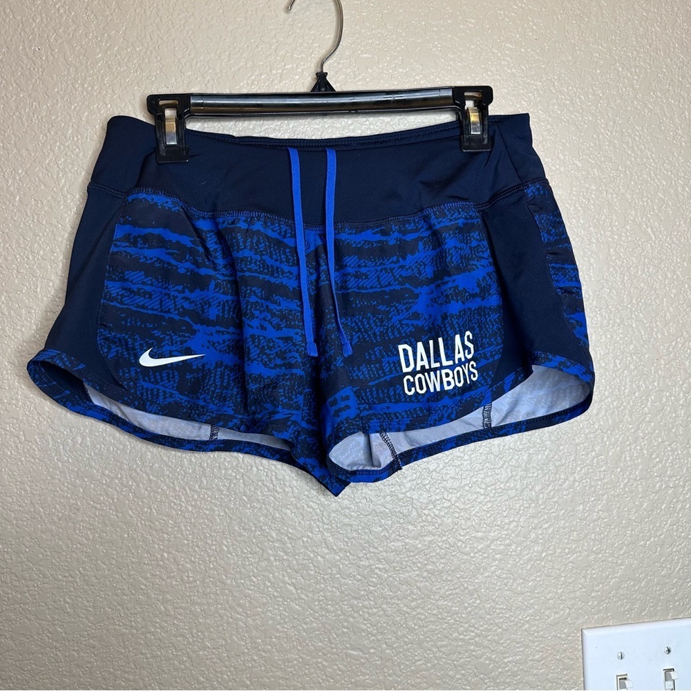Nike Dallas Cowboys women’s shorts size medium